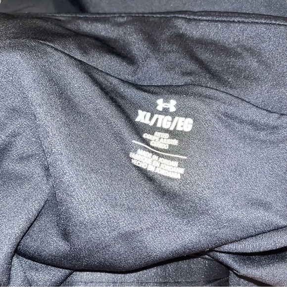 Under armour black athletic shorts boyfriend xl running built in panty - Picture 3 of 3